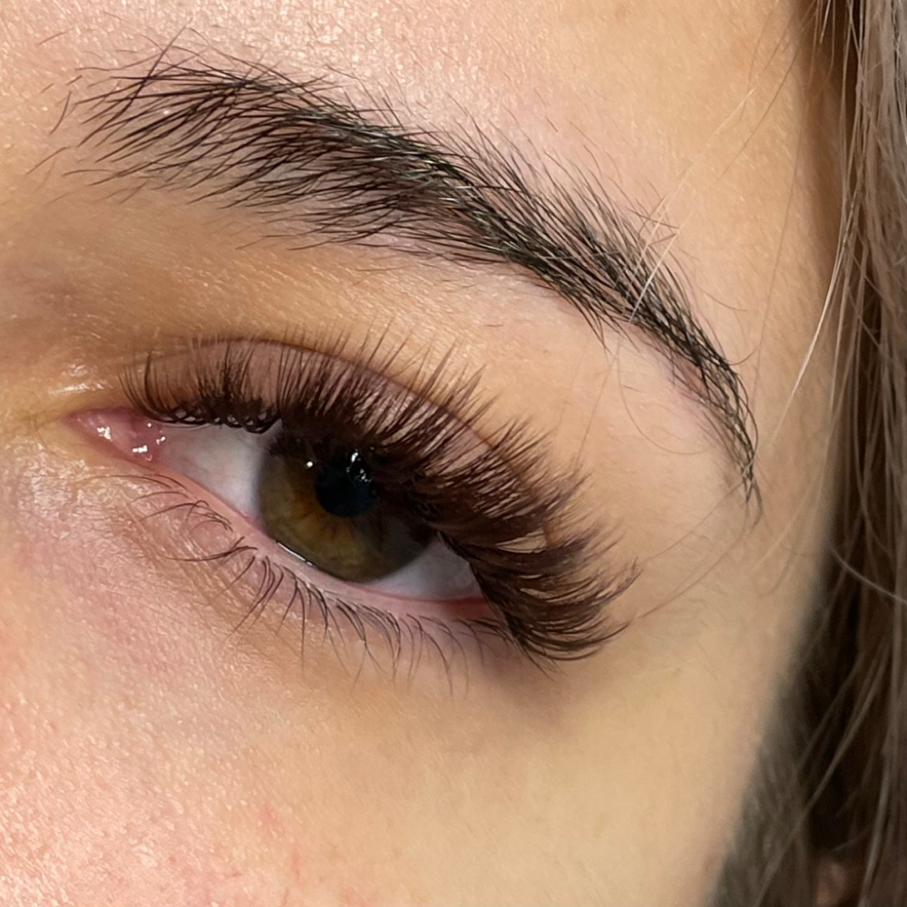 New lash set (any set/style) ♡ at Art Angel Beauty in Stockton, CA