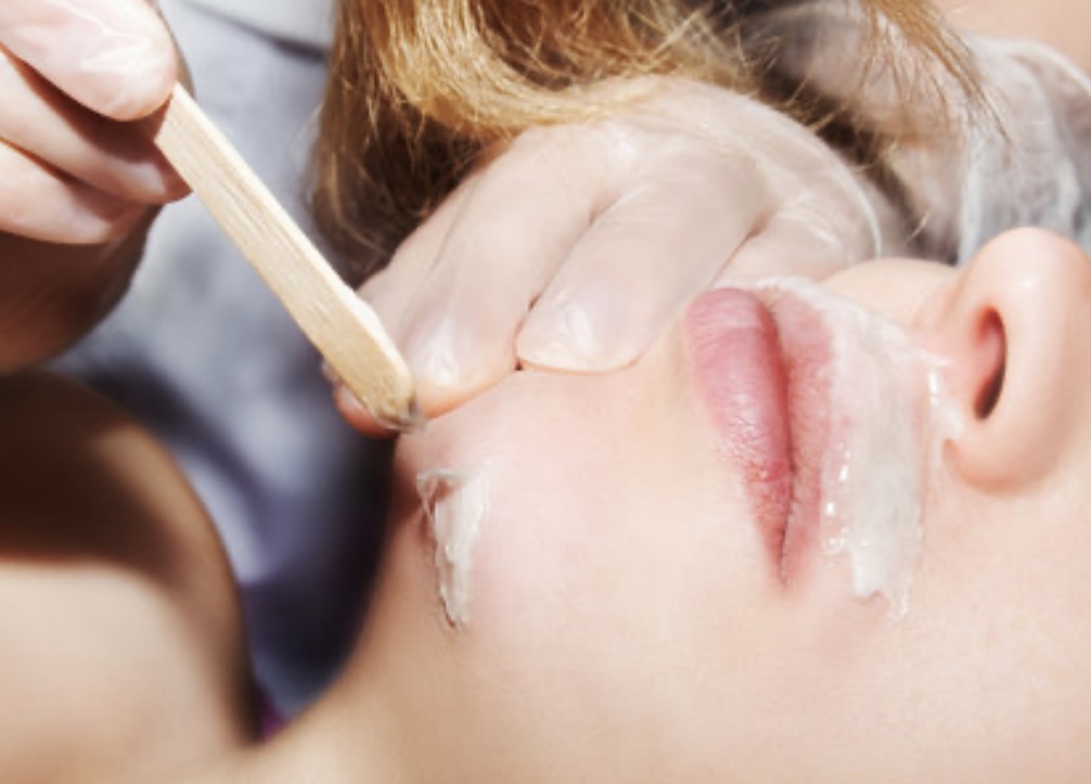 Lip and Chin Wax