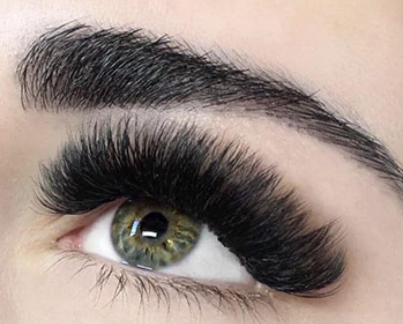 Honey Volume Full Set Lashes