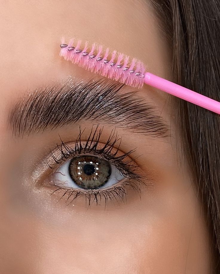 BROW LAMINATION