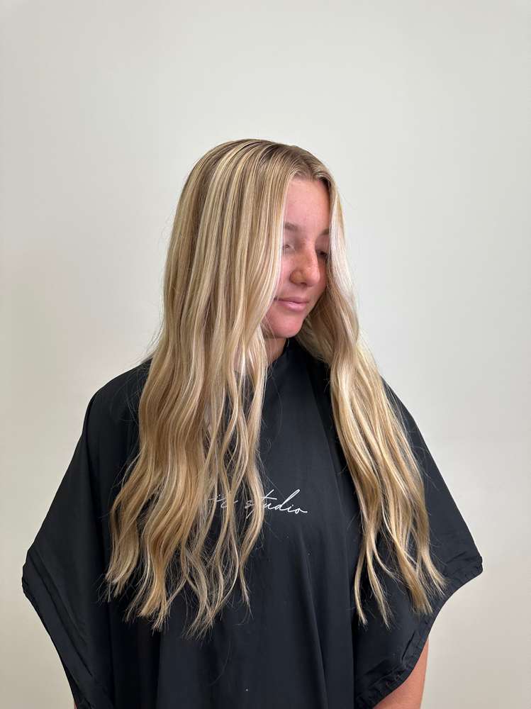 Partial Blonding With Cut