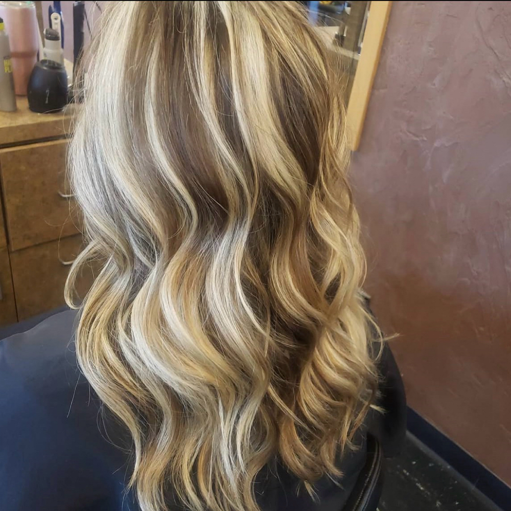 Weave at Salon V in Springfield, MO