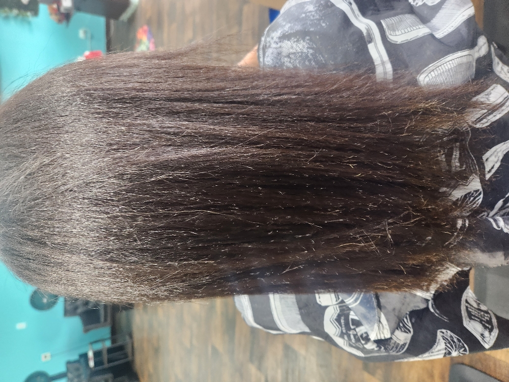 Virgin Relaxer at Eyes On You Beauty Salon LLC in Jacksonville, NC