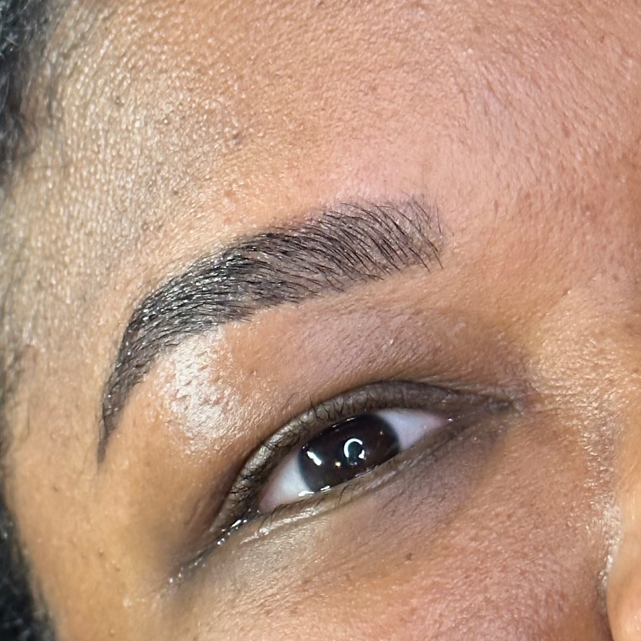 Tweezing- Brow Trim & Tweeze