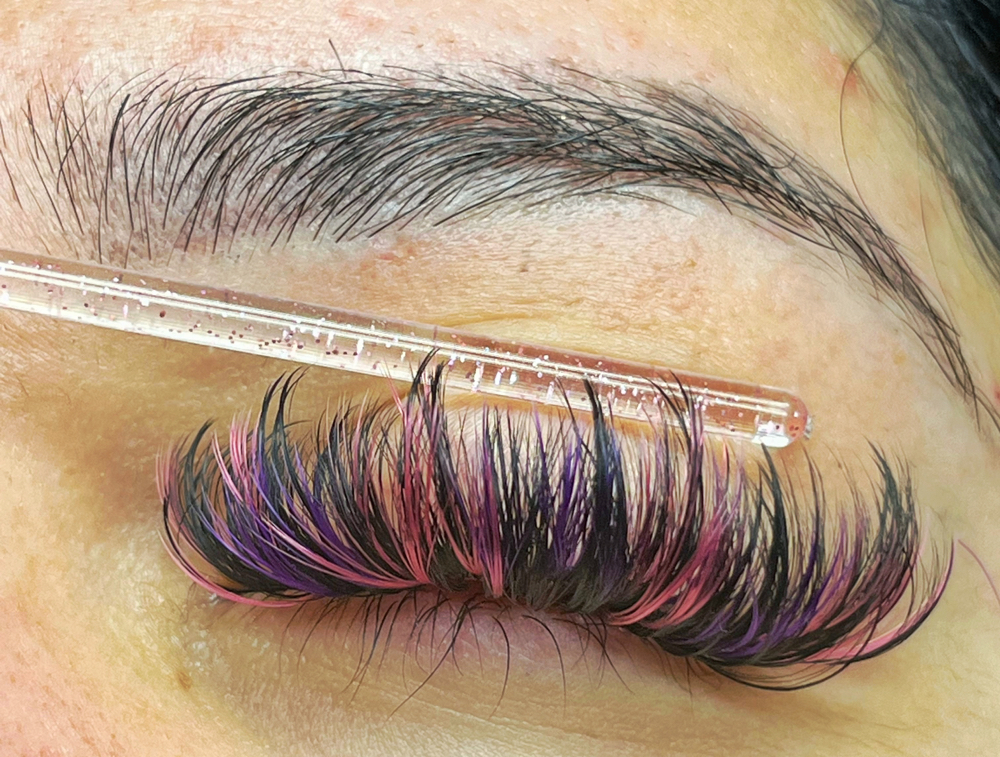 Color Lashes Add On