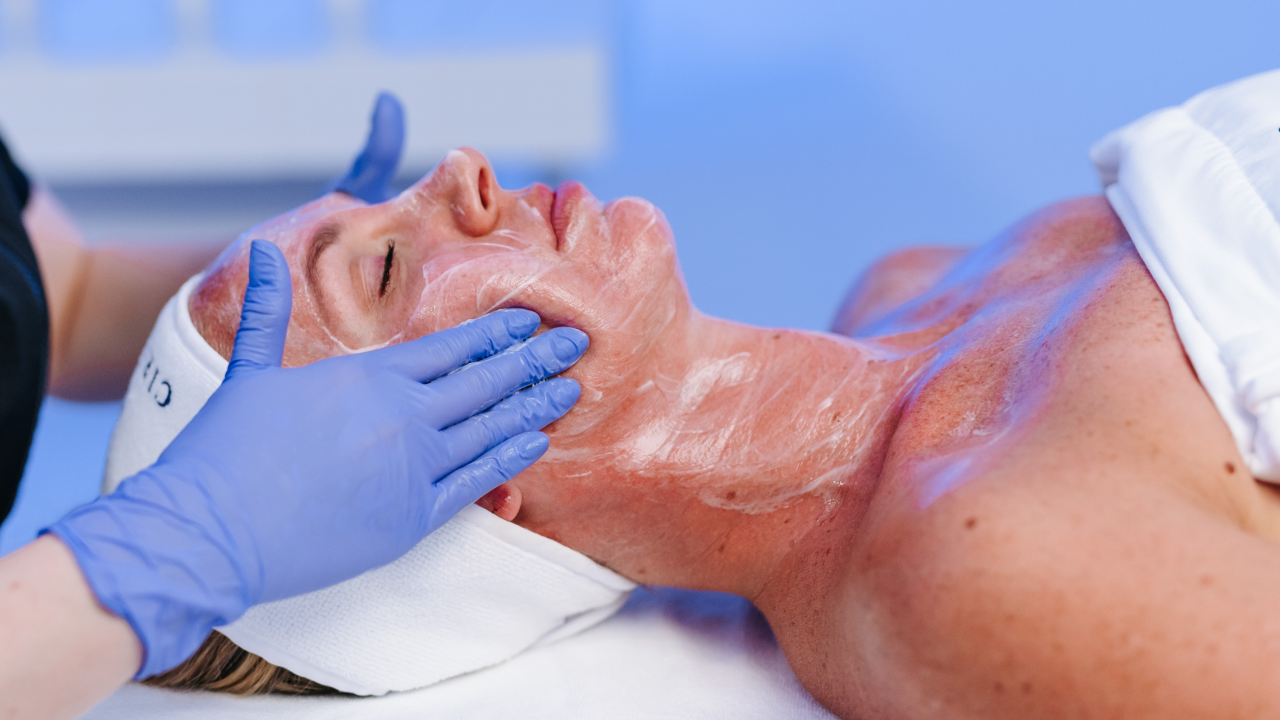 Luxury Dermaplane Facial