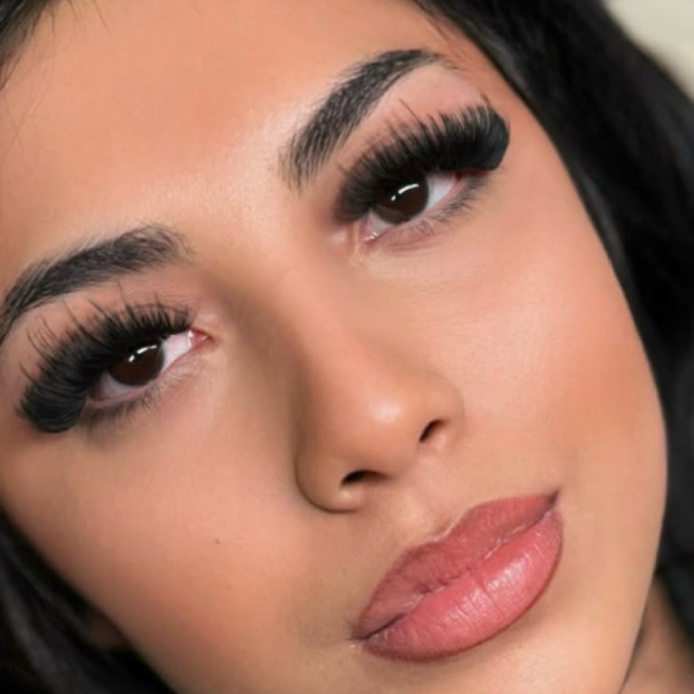 Mega Full Set / Fills at Le Chic Beauty LLC in Boise, ID