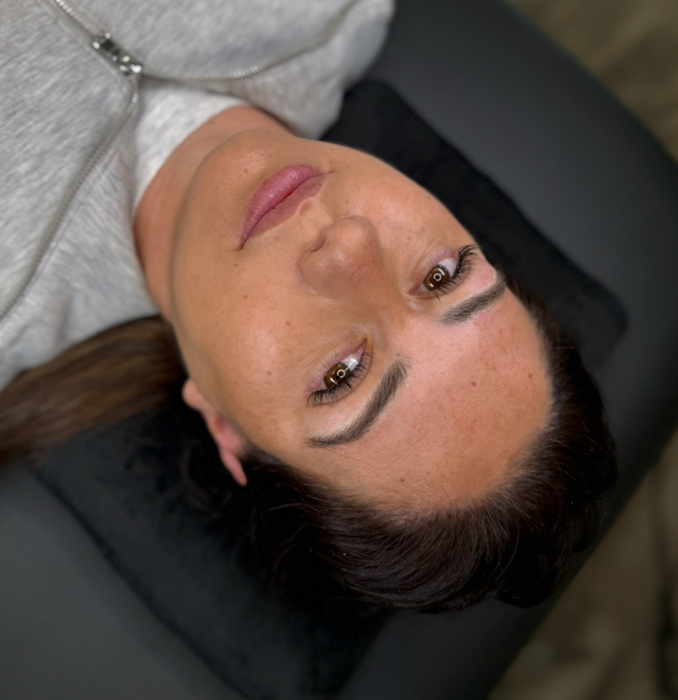 Hyperrealistc Nano Brows