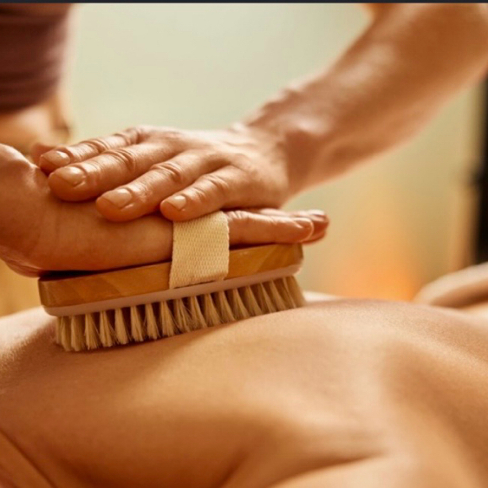 Dry Brushing at DeStress Express in Sumterville, FL