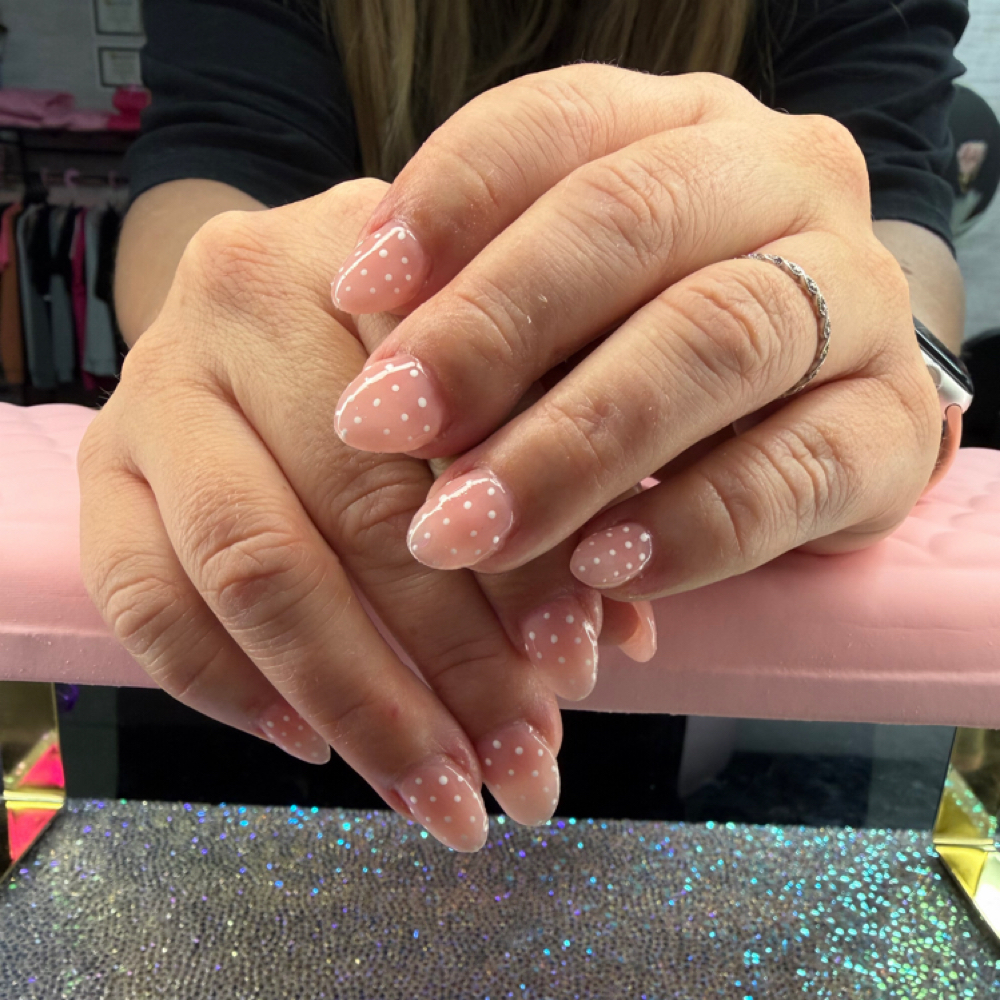 Acrylic Fill at Xo, Lu in Clyde, OH