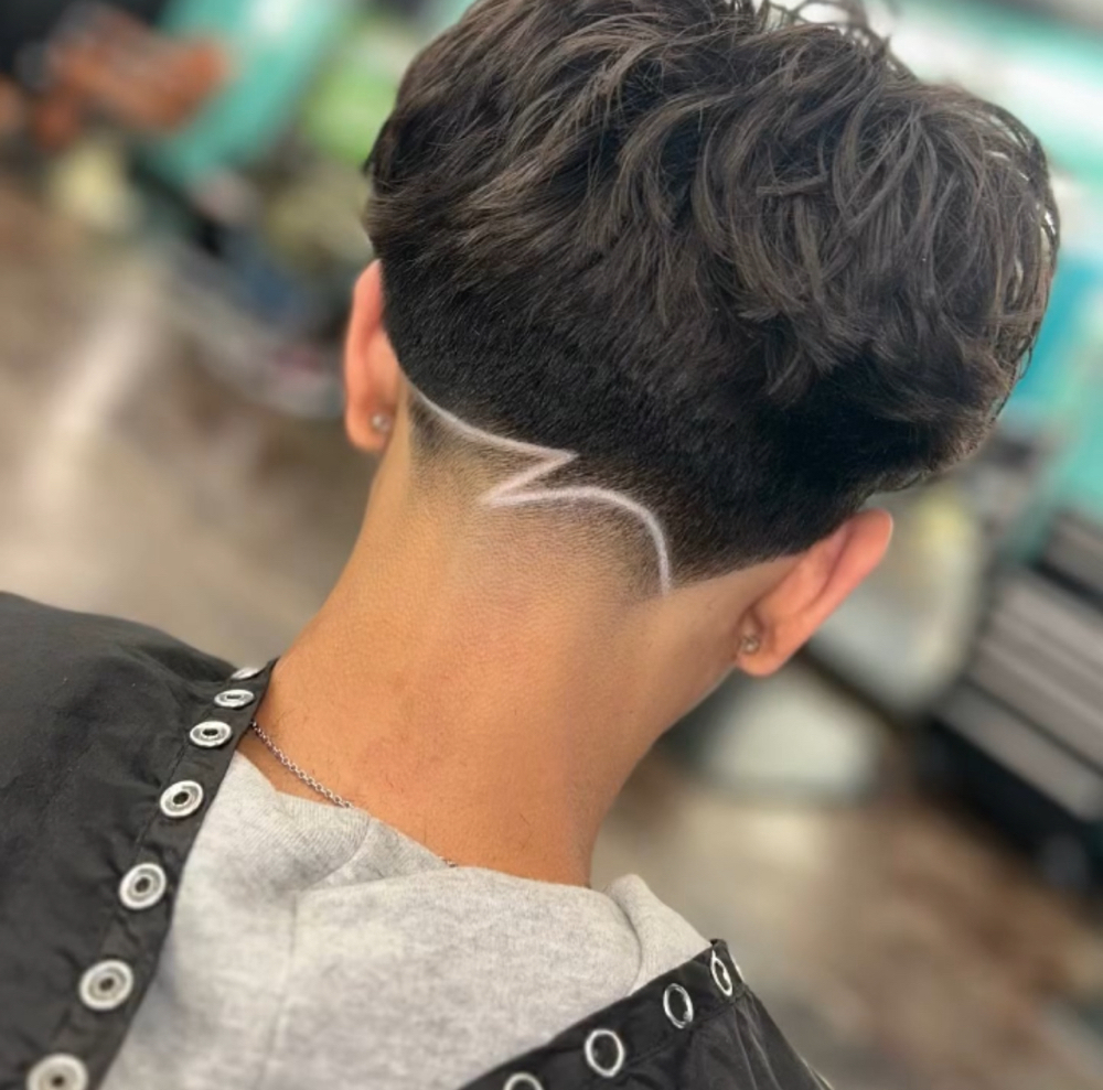 Men’s Haircut With Design at Priscilla Rubio in Dallas, TX