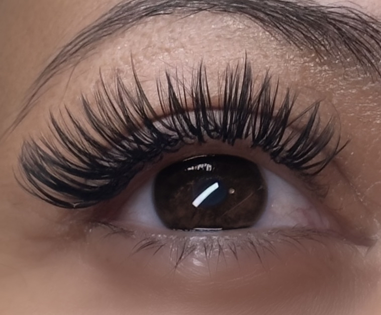 Wispy Wet Look Lashes
