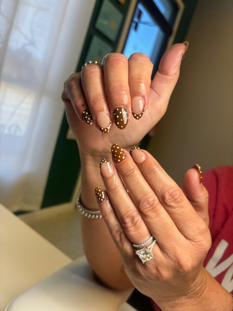 Acrylic Fill at Emerald pearl in Crystal City, TX
