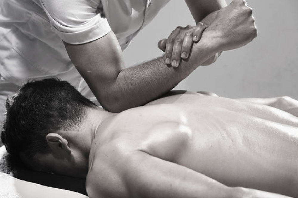 Deep Tissue Massage - 60 Min