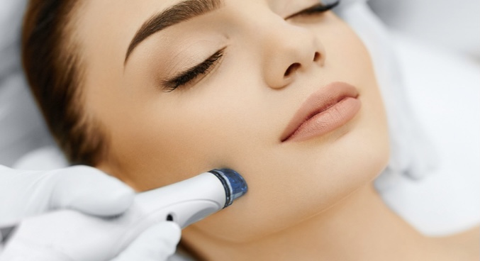 Microneedling (Under Eyes)