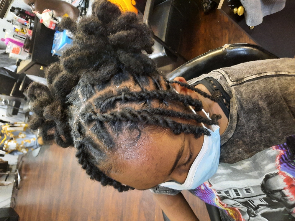 Locs Maintenence