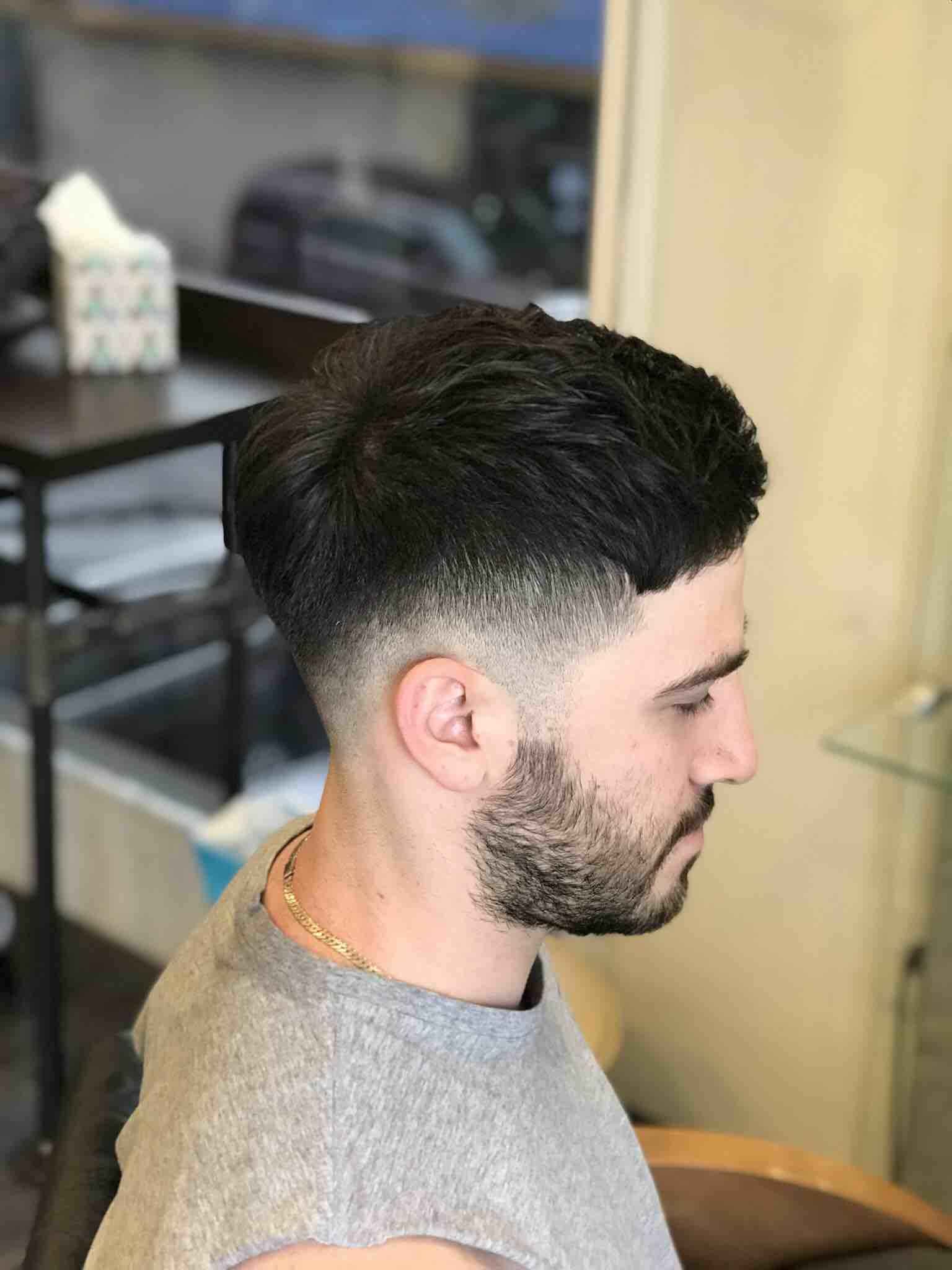 MENS HAIRCUT