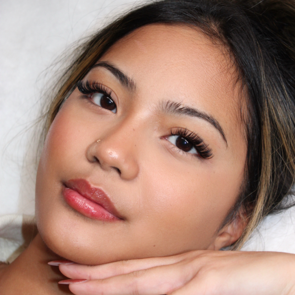 Classic Set at Lashesbybrin in Oak ridge, TN