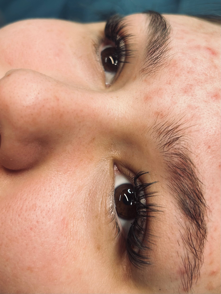 July Cluster Lash Special