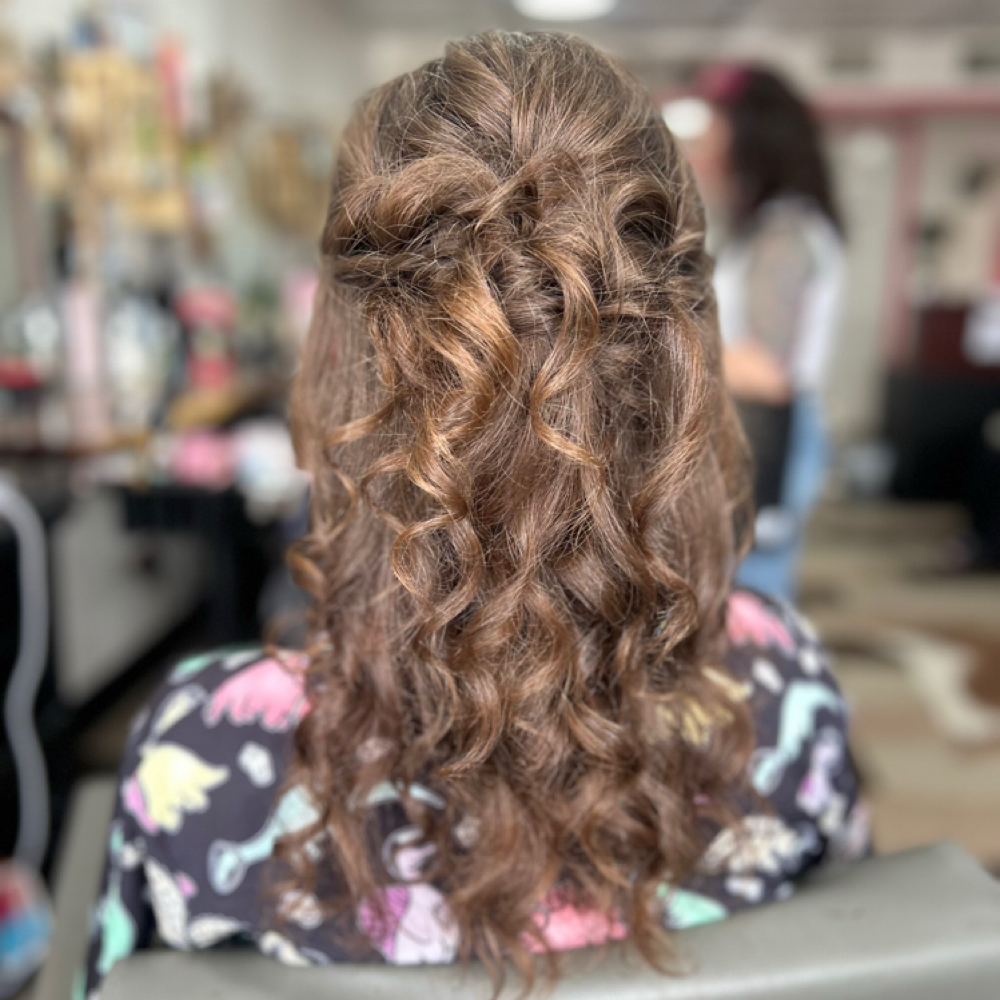 Formal Styling at Rustic Beauty in Sanborn, NY