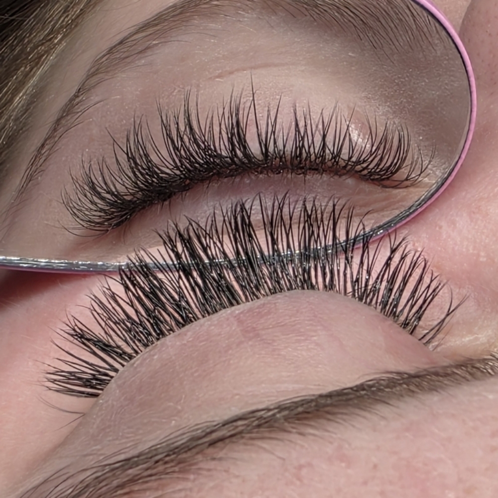 Classic 4 Week Fill at Broadway Lashes in Hoquiam, WA