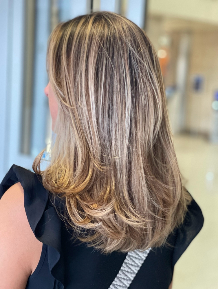 BlowOut at Crystal’s Salon in San Antonio, TX