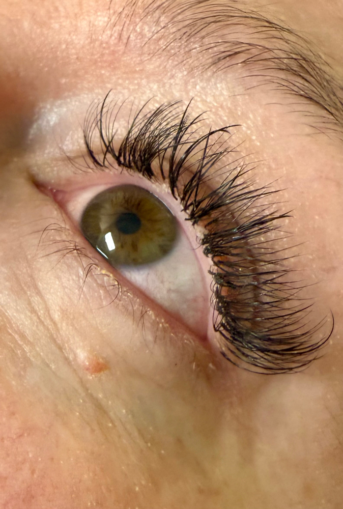 Volume Lash Extensions - New Set