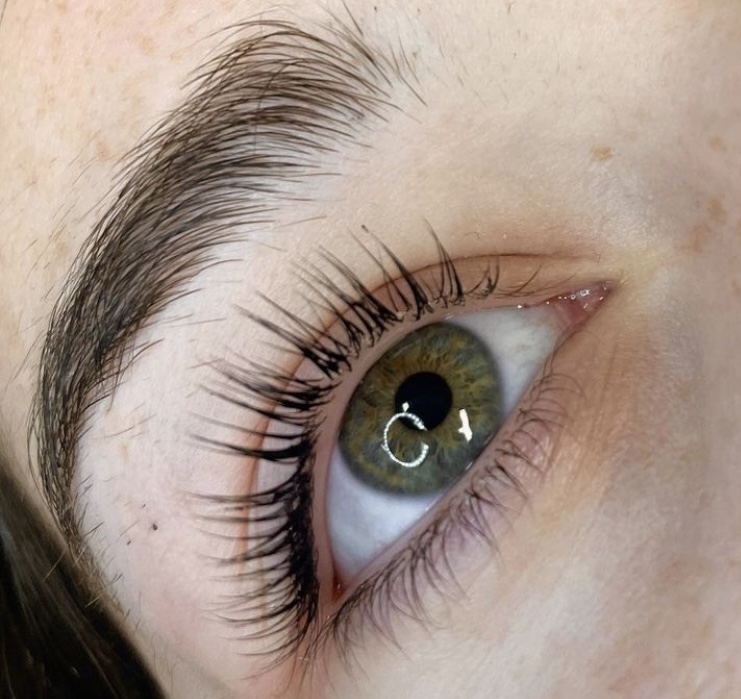 LASH LIFT & TINT