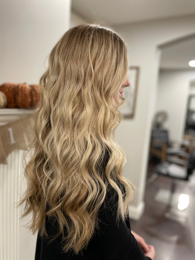 Full Foil With Retouch at Marissa - Adorn Salon in Burlington, KY