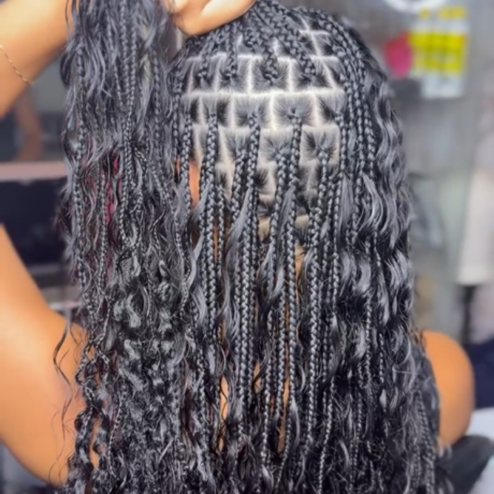 Queen Knotless Braids (Small) at Emerald Gem Beauty in Chambersburg, PA