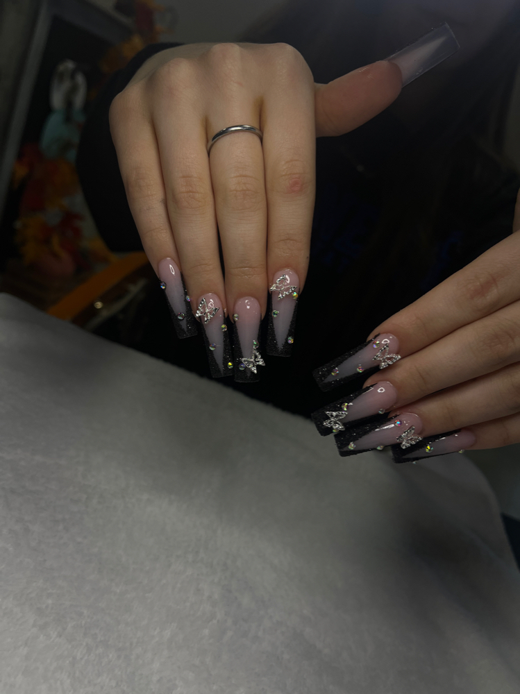 Gems/Rhinestones