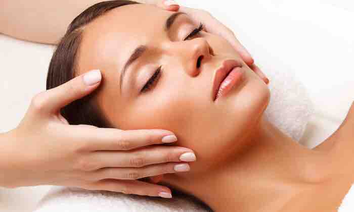 1 Hour Facial