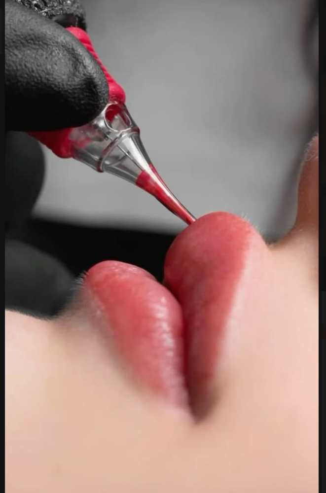 PMU Lip Blushing