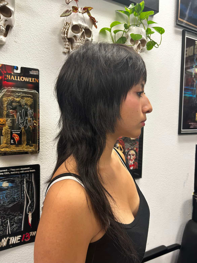 Long Haircut With Bri at Looks That Kill Salon in Houston, TX