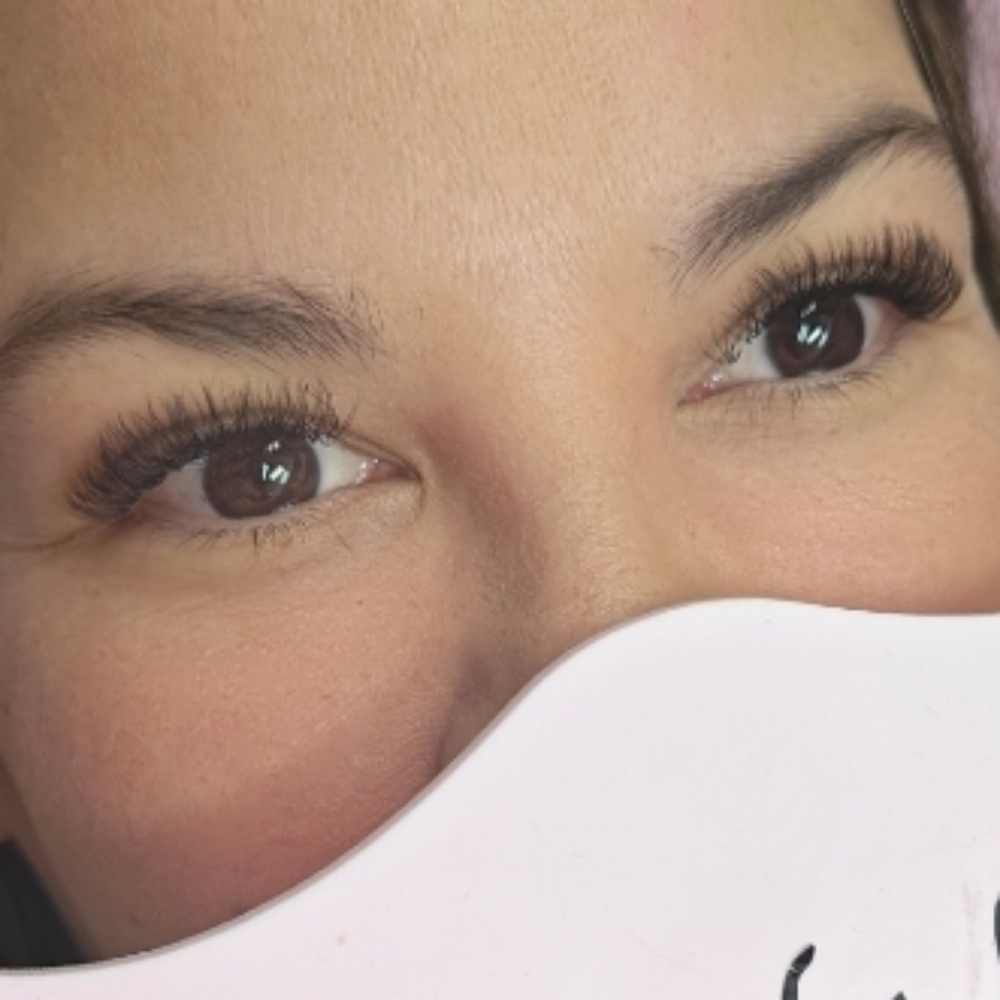 Hybrid Full Set at Ooh La La Lash, LLC in Pine City, MN