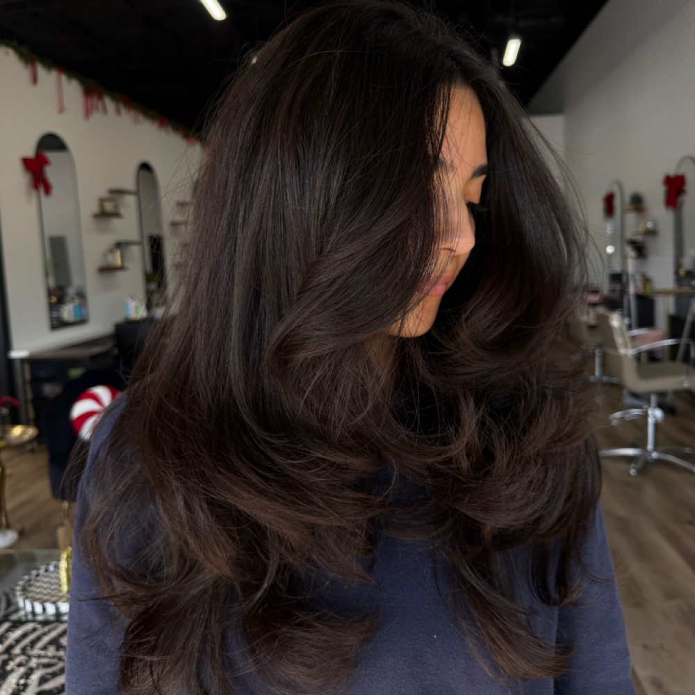 The Signature Cut 🐝 at Styles By Yasmin in College Station, TX