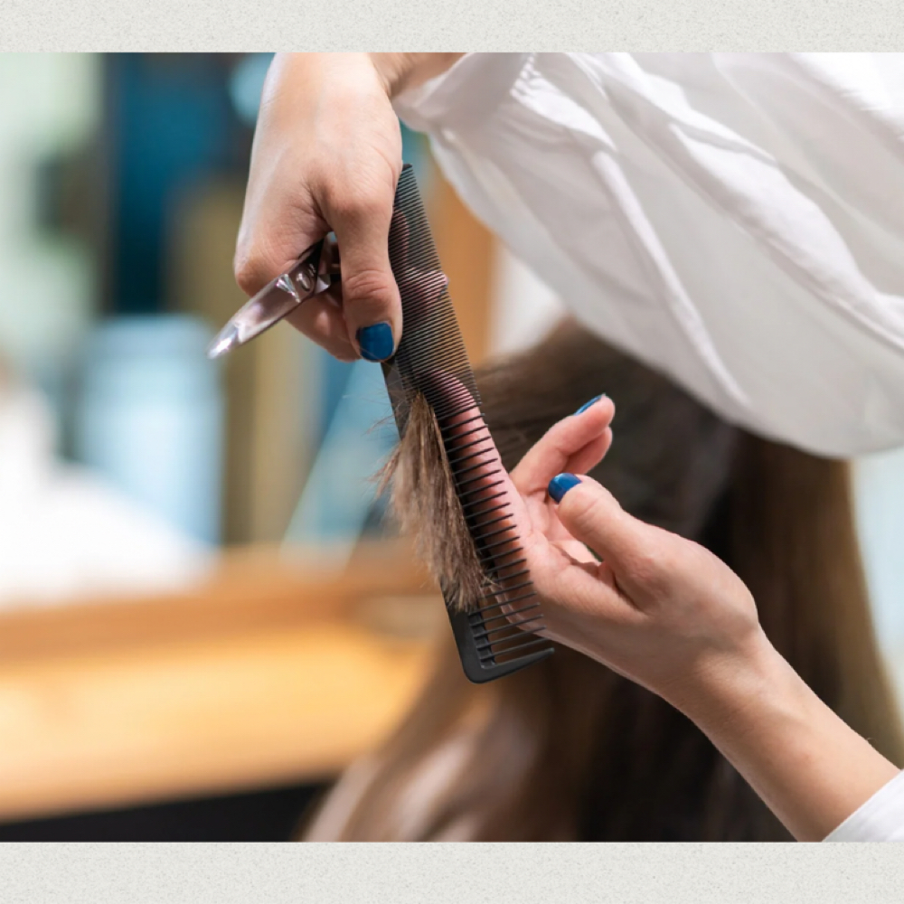 Woman’s Haircut at Genny's Beauty Studio in Pharr, TX