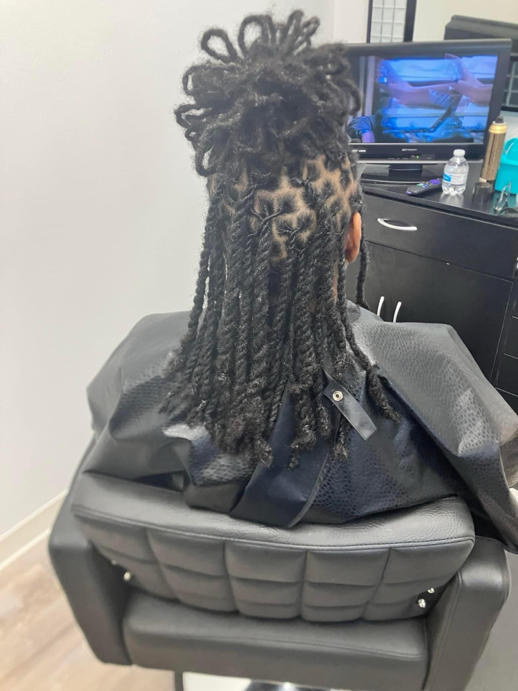 Loc Retwist And Style