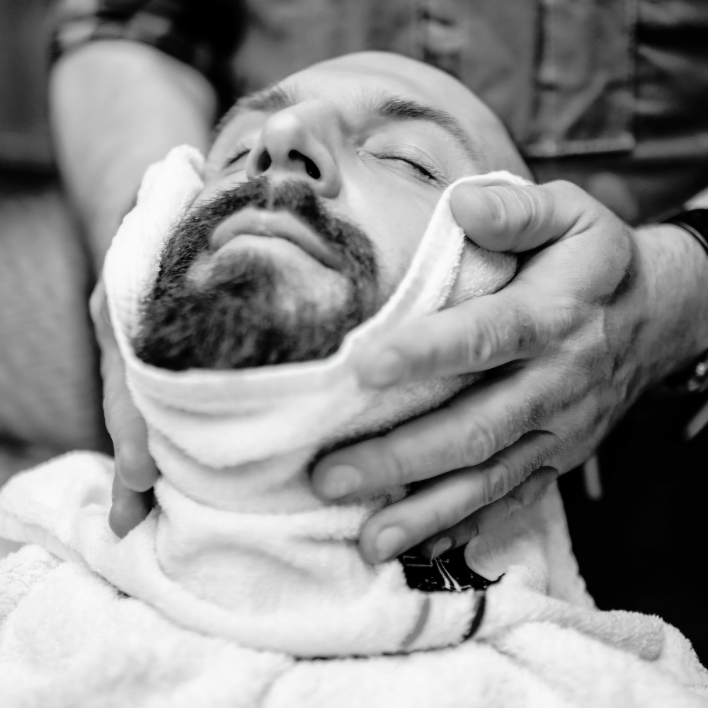Complete Face Shave