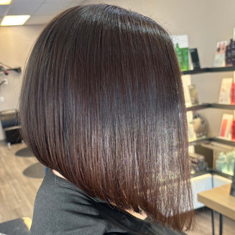 Haircut at Denisha Aka Dee in Louisville, KY