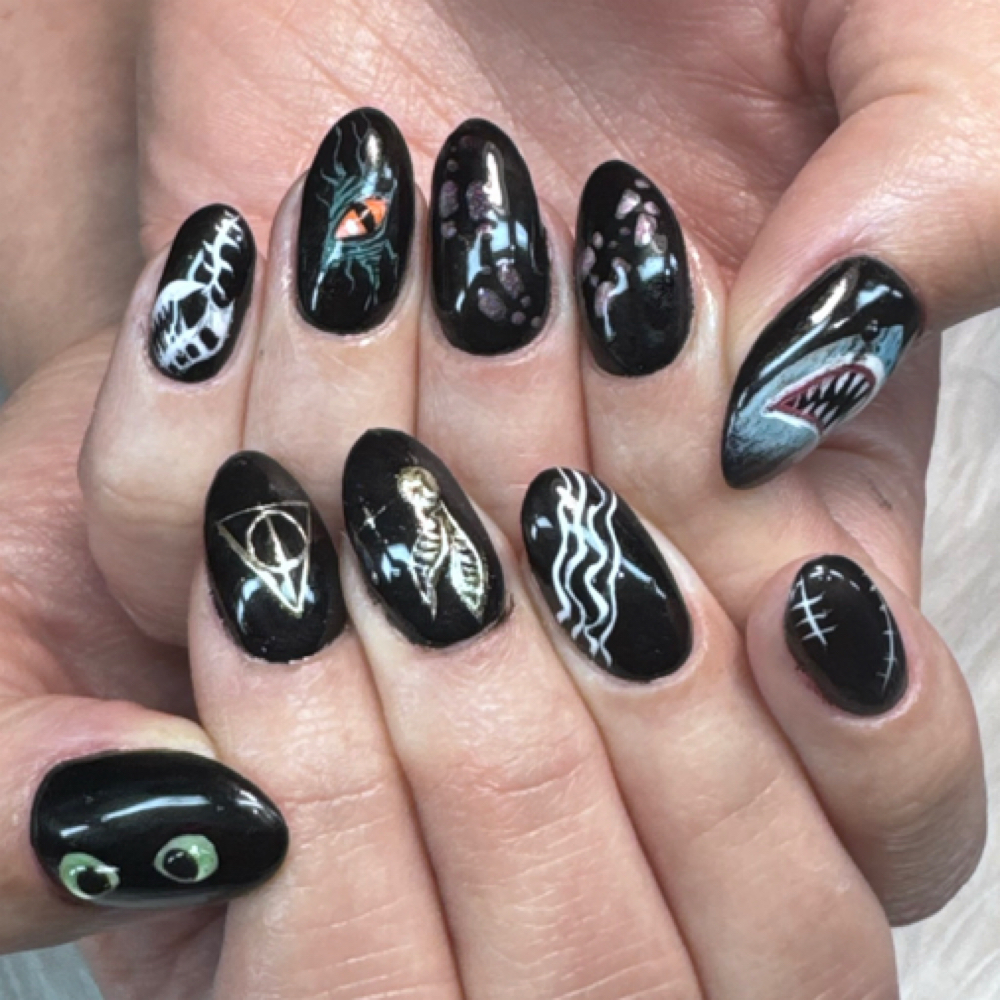 Luxury Nail Set at Nails by Noa in Las Vegas, NV