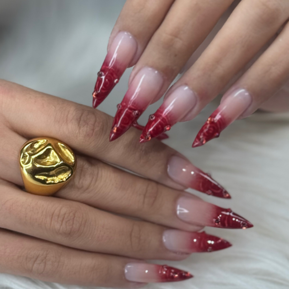 Luxury Nail Set at Nails by Noa in Las Vegas, NV