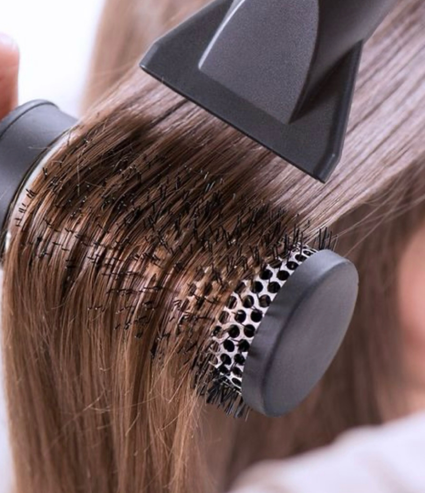 Bombshell Blow Out With Extensions