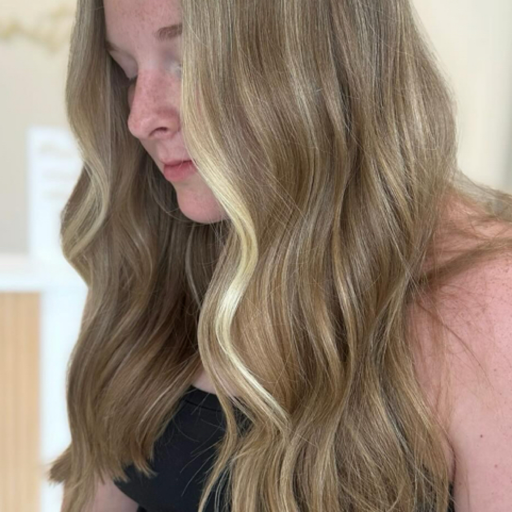 Money Piece Highlight at Beautybyallie in Bastrop, LA