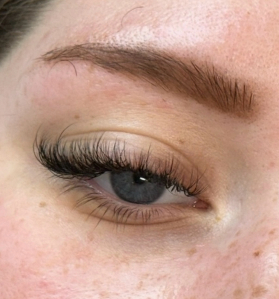 Classic Lash Fill at Graceful Glow Aesthetics in paducah, KY