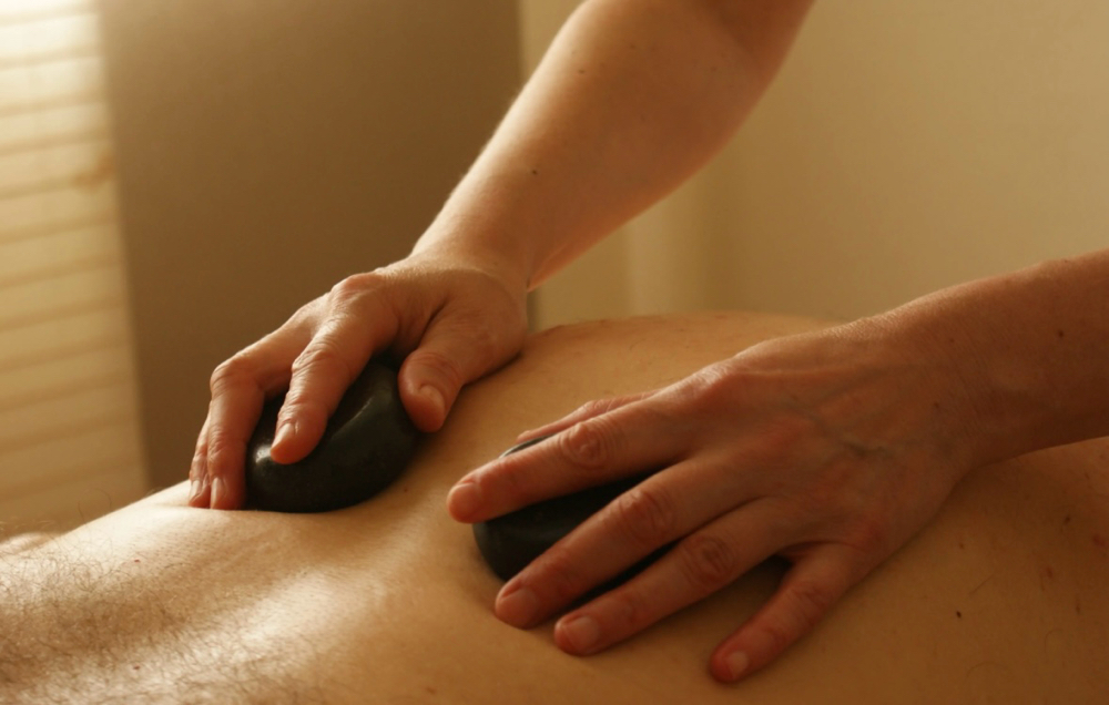 90 Minute Hot Stone Massage
