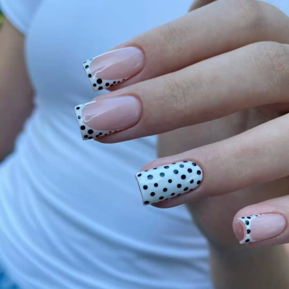 Nail Art Add-ons at Abiola’s Desk in Melbourne, FL