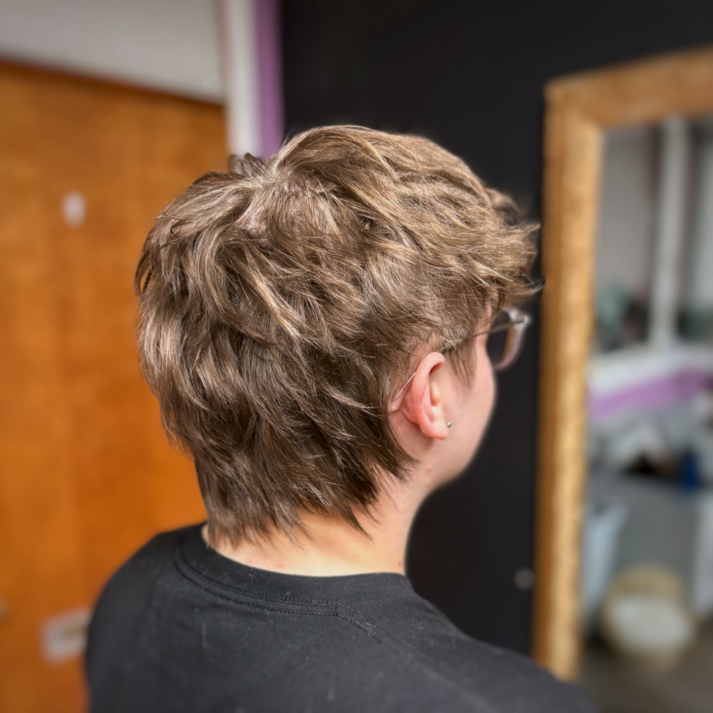 Top/Partial Perm (Stylist: Z)