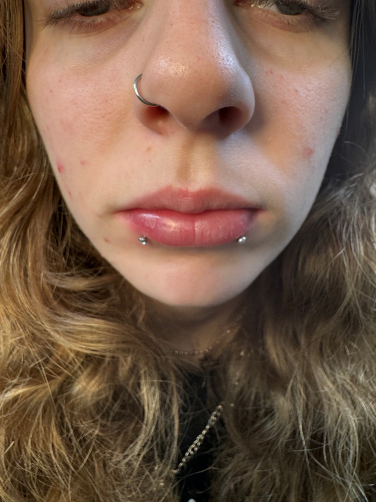 Snake Bite Lip Piercing