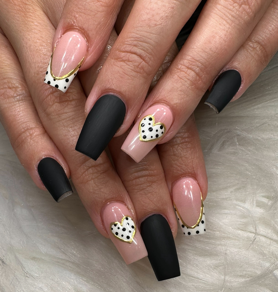 10 Mins Of Nail Art